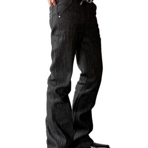 Retro Flared Jeans | Denim Slim Fit Pants | Daily Wear | Y2K Streetwear Style

Retro flared jeans with denim slim fit structure and stacked leg silhouette designed for y2k streetwear and casual daily outfits