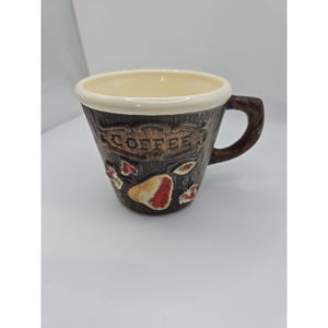 Vintag Treasure Craft Coffee Ceramic Mug With Wood Bark Design And Pear Fruit