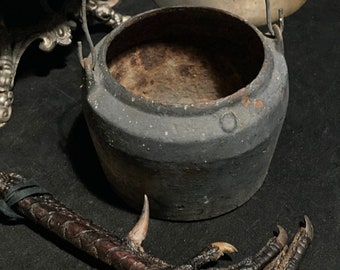 Precious Primitive Iron Pot size “0” Rustic Witch Cottage Cabin Decor Flat Bottom Smudge Candle Pot Cauldron