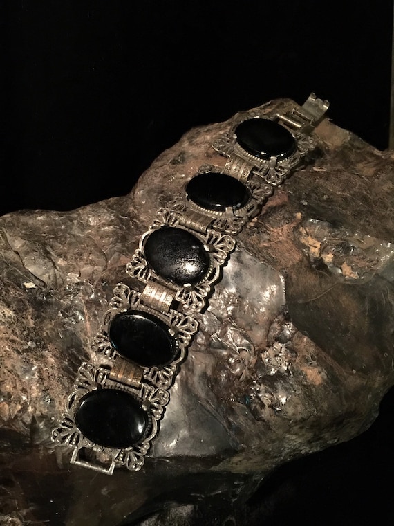 Gothic Antique Bracelet with Impressive Deep Black