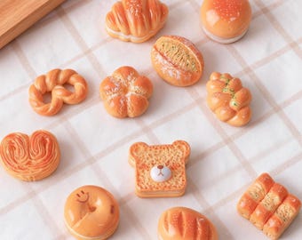 Mini Bread Fridge Magnets , Kawaii Bakery Food Magnets, 3D Cute Pastry Croissant Bagel Burger Magnets, Kitchen Decor Gift