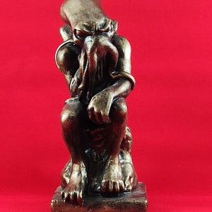 Cthulhu Thinker Bookend Statue image 2