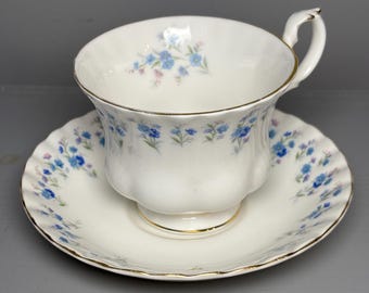 Royal Albert Memory Lane Teacup & Saucer | Blue Forget-Me-Not, Fine Bone China