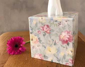 Wooden tissue box cover/holder square cube Emma