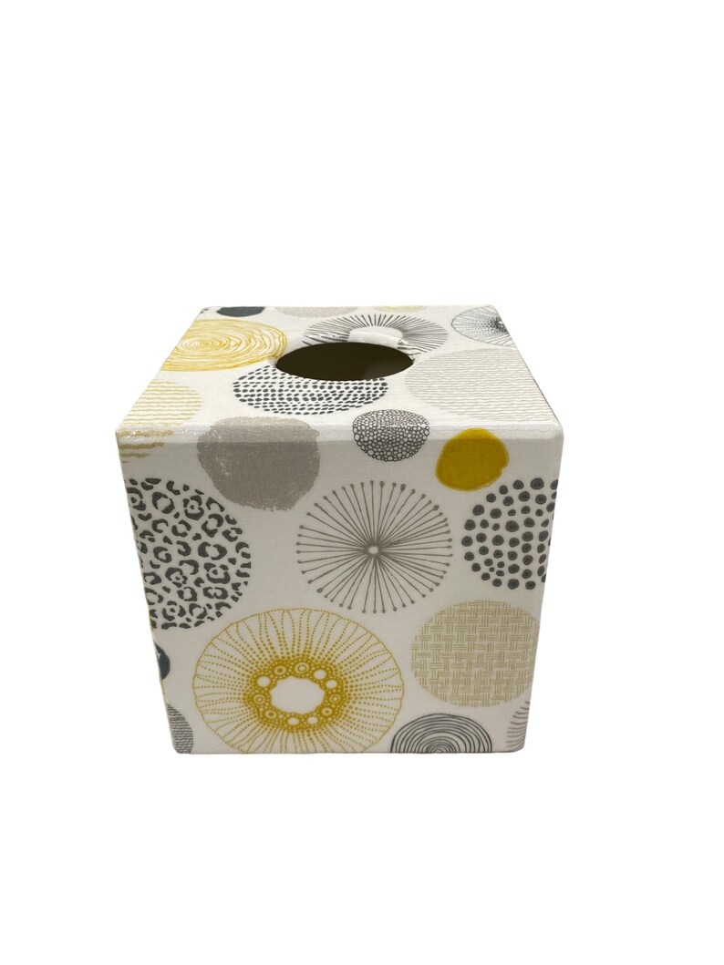 TissueBoxCompany Tissue Box Cover - Thumbnail 2