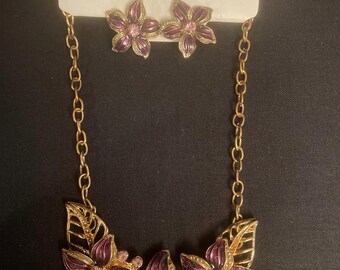 Purple and Gold Tone Flowered Choker Necklace with Stud Earrings Jewelry Set Fashion Jewelry