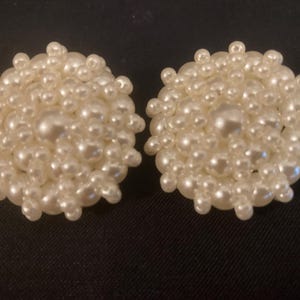 Vintage faux White Pearl Clip On Earrings Comfortable No Pinch