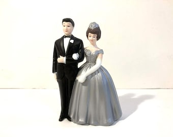 Vintage 25 Year Anniversary Topper Bride and Groom Silver 25th Traditional Classic