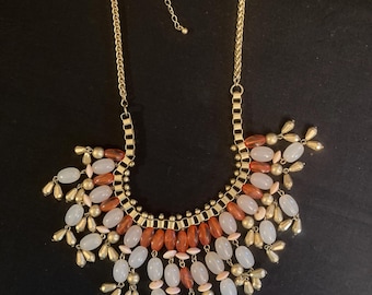 Vintage Beautiful Red Orange and White Beaded Gold Tone Necklace