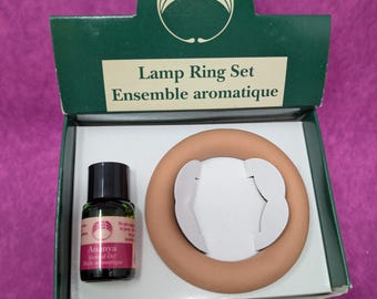 1995 Body Shop Ananya Lamp Ring Set