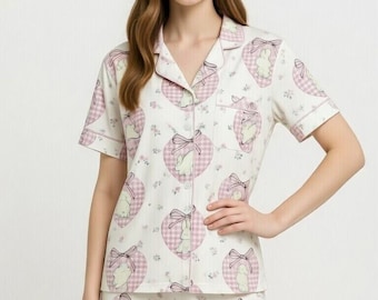 Conjunto de pijama combinando com coelhinhos, roupa de dormir rosa retrô para a Páscoa, presente de Páscoa/Primavera