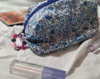 Upcycled Blue Floral Makeup Bag: Eco-Friendly Cosmetic Pouch