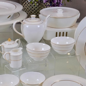 Luxury fine bone China 53 piece dinner set