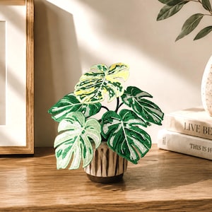 Broderad Monstera krukväxt | Handgjord textil krukväxt | Mini keramik krukdekor