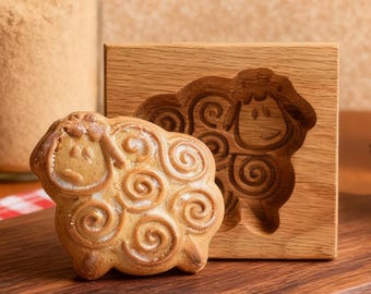 Little Lamb Cookie Embosser: Baking Cutter, Wooden Animal Cookie Stamp