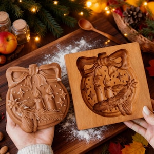 Christmas Gingerbread: Biscuit Stamp with Bow, Candle and Feather
