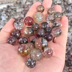 3 st naturliga gröna spökkristallpärlor, kvartskristall, fantomkristall, gör-det-själv fyra årstider spökskattkruka handsnöretillbehör