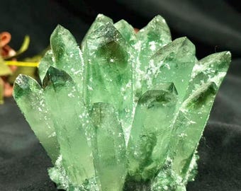 300g+ Grüne Kristall Clustern, Quarz Punkte VUG, Entmagnetisierung Reinigung Kristalle, Wohnkultur, Kristall Geschenke