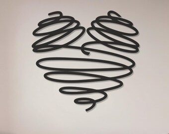 Abstract Heart Line Metal Wall Art: Minimalist Sculpture