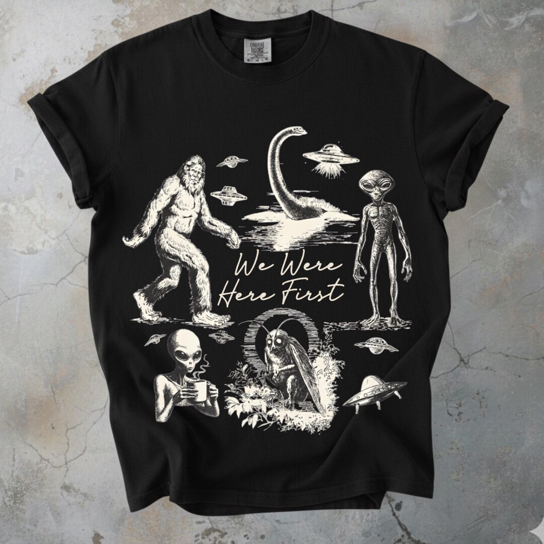 Cryptids Graphic T-shirt, Bigfoot, Mothman, Alien UFO Tee - Etsy