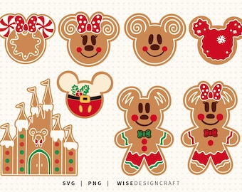 Op de afbeelding: Een verzameling peperkoekkoekjesontwerpen met Mickey en Minnie Mouse, en een kasteel. De koekjes zijn versierd met rode, witte en groene glazuur, en bevatten strikken, gezichten en feestelijke accenten. De afbeelding bevat de tekst "SVG | PNG | WISEDESIGNCRAFT".
