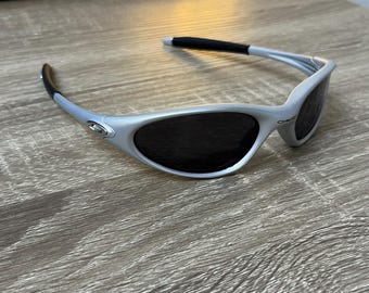 Vintage Oakley Splice – Y2K Sport Sunglasses, Black Frame With