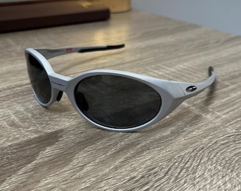 Oakley eye jacket2.0 廃番　美品 Oakley Eye Jacket 2.0 Vintage Sunglasses Made in the USA 2000s