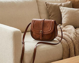 Brown Crossbody Bag Women, Vintage Style Saddle Bag, Vegan Leather Shoulder Purse, Small Boho Satchel, Travel Bag, Gift for Her