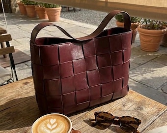 The Burgundy Woven Shoulder Bag