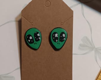 Pendientes de alienígenas *fotos para referencia de tamaño y peso*