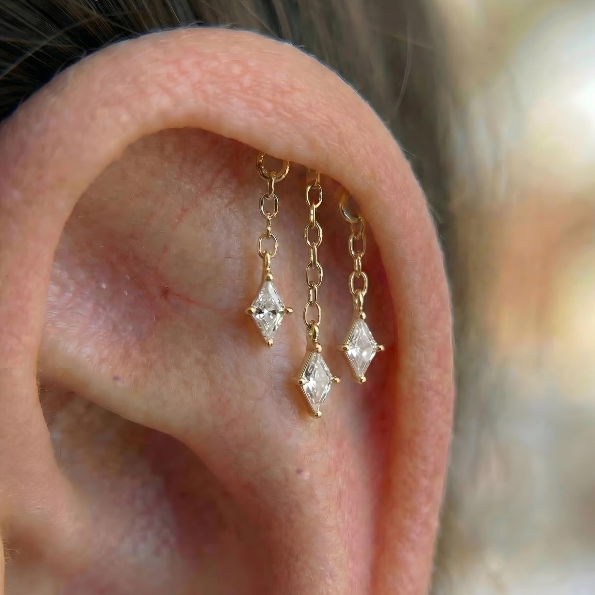 Amélia Piercing oreille hélix bijou