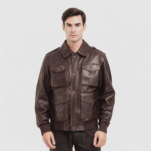 Herren Vintage A2 Braun Leder Bomberjacke Klassischer Militärflieger Flugpilot Stil Echtledermantel