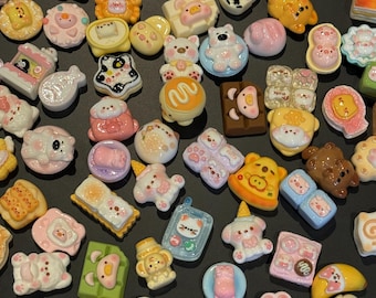 Mystery Box Mini Kawaii Animal Fridge Magnet (10pcs), Kawaii Animal & Fake Food, Handmade Resin Magnets, Blind Box Gift