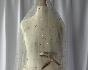 Handmade Indian Dupatta: Sunehri Butti Net, Festive Wedding Wear