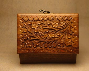 The Gem (Jauhar) – Carved Wooden Jewelry Gift Box (4x6)