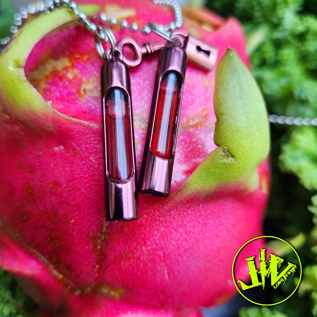 Pink Color Blood Vial Kit Blood Vial Jewelry Blood Vial Necklaces Couple Blood Vials Fill Your Pink Color Blood Vial Kit Blood Vial Jewelry Blood Vial Necklaces Couple Blood Vials Fill Your