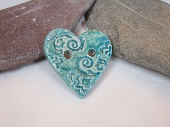 Medium Verdigris Brocade Texture Heart Shaped Ceramic Button