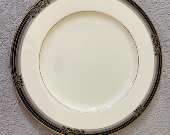 Vintage Noritake Spellbinder Dinner Plate – Black & Gold – Bone China – Japan – Discontinued Pattern
