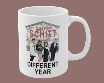 Taza de David Rose, con el mismo Schitt y un año diferente, con frases groseras, para la oficina, para té, con buenos días, divertida y divertida.