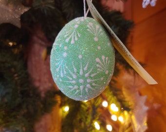 Traditional Peasant chicken egg (Glittery)