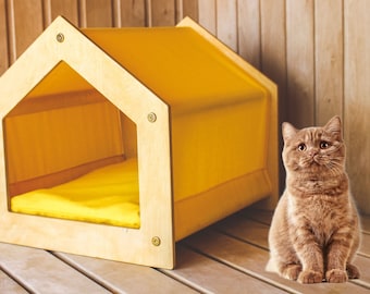 Niche pour chat moderne en bouleau de la Baltique avec tente jaune et oreiller