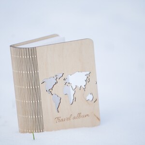 TRAVEL PHOTO ALBUM / Wedding Photo Book / Engraved Photo Album / Wooden Photo Album / Engraved / Album for 100 Photos / Lasercut wood / Gift image 2