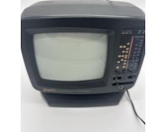 Mini TV gpx, televisore portatile in bianco e nero. Usato, testato e funzionante.