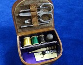 Vintage mini leather sewing or mending kit - etui - vintage ephemera sewing notions (Ref ES173)