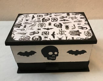 Mythical Guardian Dragon Gothic Book Keepsake Jewelry Box 8 1/4 Inch Mythical Guardian Dragon Gothic Book Keepsake Jewelry Box 8 1/4 Inch