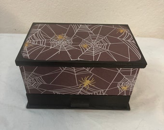 Golden Spiders Gothic Jewelry Box