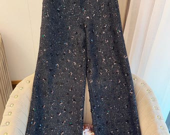 Zwarte broek met wijde pijpen en pailletten – avondbroek met hoge taille