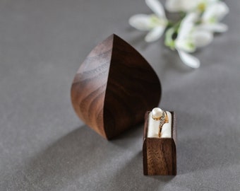 Unique engagement ring box - proposal box - flower bud shape wood ring box by Woodstorming