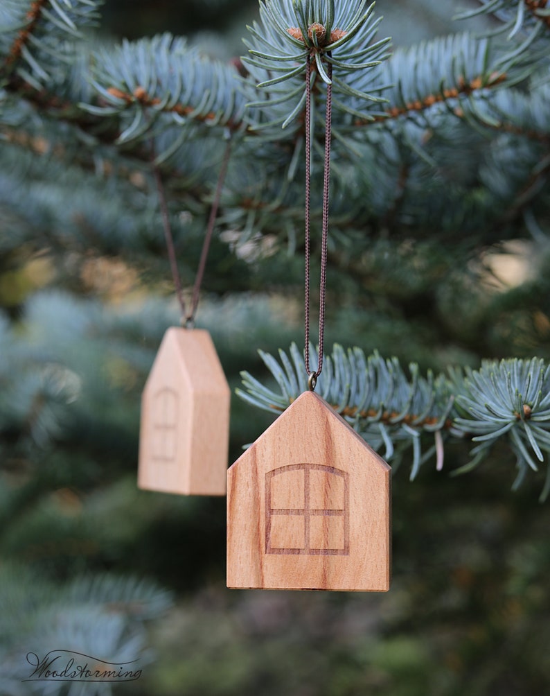 Christmas tree ornaments wooden Christmas decorations miniature houses to hang set of 5 image 7