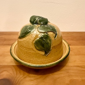 Vintage handgjord keramiksmörskål - Signerad L.A. Lapointe 1981